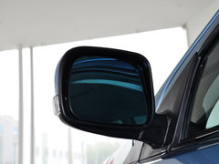 2014款 1.5L 手动 两驱豪华型 5座