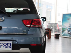 2014款 1.5L 手动 两驱豪华型 5座