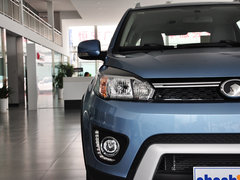 2014款 1.5L 手动 两驱豪华型 5座