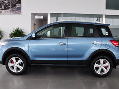 2014款 1.5L 手动 两驱豪华型 5座