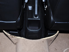2014款 1.5L 手动 两驱豪华型 5座