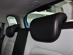 2014款 1.5L 手动 两驱豪华型 5座