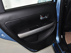 2014款 1.5L 手动 两驱豪华型 5座