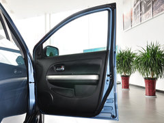 2014款 1.5L 手动 两驱豪华型 5座