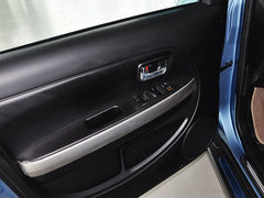 2014款 1.5L 手动 两驱豪华型 5座