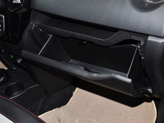 2014款 1.5L 手动 两驱豪华型 5座