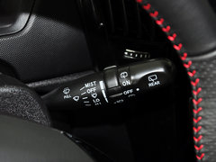 2014款 1.5L 手动 两驱豪华型 5座