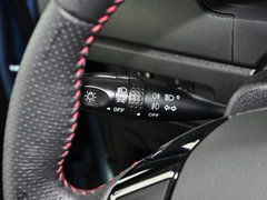 2014款 1.5L 手动 两驱豪华型 5座