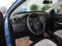 2014款 1.5L 手动 两驱豪华型 5座