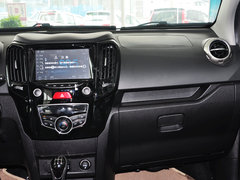 2014款 1.5L 手动 两驱豪华型 5座