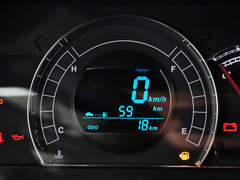 2014款 1.5L 手动 两驱豪华型 5座
