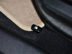 2014款 1.5L 手动 两驱豪华型 5座