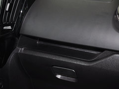 2014款 1.5L 手动 两驱豪华型 5座