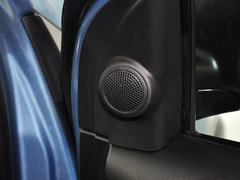 2014款 1.5L 手动 两驱豪华型 5座