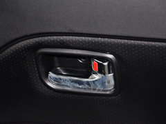2014款 1.5L 手动 两驱豪华型 5座