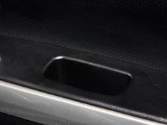 2014款 1.5L 手动 两驱豪华型 5座