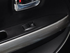 2014款 1.5L 手动 两驱豪华型 5座