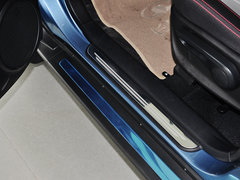 2014款 1.5L 手动 两驱豪华型 5座