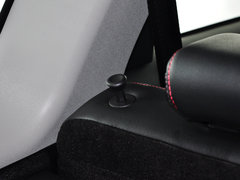2014款 1.5L 手动 两驱豪华型 5座