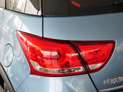 2014款 1.5L 手动 两驱豪华型 5座