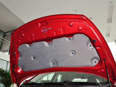 2014款 1.5L 手动 两驱豪华型 5座