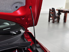 2014款 1.5L 手动 两驱豪华型 5座