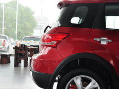 2014款 1.5L 手动 两驱豪华型 5座