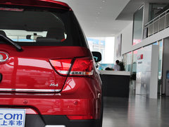 2014款 1.5L 手动 两驱豪华型 5座
