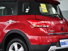 2014款 1.5L 手动 两驱豪华型 5座