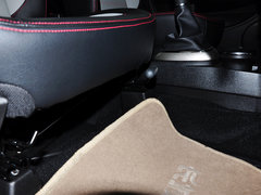 2014款 1.5L 手动 两驱豪华型 5座