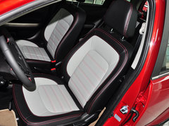 2014款 1.5L 手动 两驱豪华型 5座