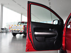 2014款 1.5L 手动 两驱豪华型 5座