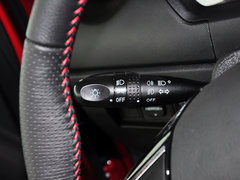 2014款 1.5L 手动 两驱豪华型 5座