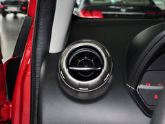 2014款 1.5L 手动 两驱豪华型 5座