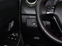 2014款 1.5L 手动 两驱豪华型 5座