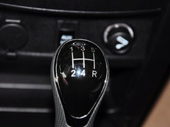 2014款 1.5L 手动 两驱豪华型 5座