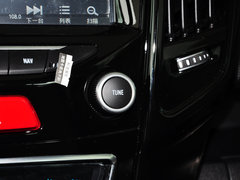 2014款 1.5L 手动 两驱豪华型 5座