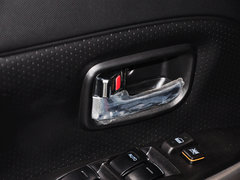 2014款 1.5L 手动 两驱豪华型 5座