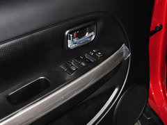 2014款 1.5L 手动 两驱豪华型 5座