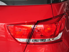2014款 1.5L 手动 两驱豪华型 5座