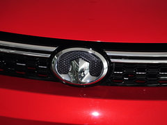 2014款 1.5L 手动 两驱豪华型 5座
