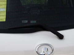 2014款 1.5L 手动 两驱舒适型 5座