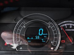 2014款 1.5L 手动 两驱舒适型 5座