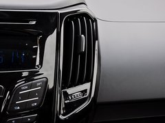 2014款 1.5L 手动 两驱舒适型 5座
