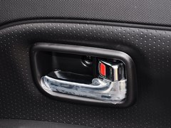 2014款 1.5L 手动 两驱舒适型 5座