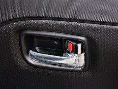 2014款 1.5L 手动 两驱舒适型 5座