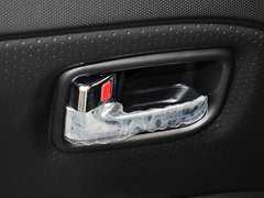 2014款 1.5L 手动 两驱舒适型 5座
