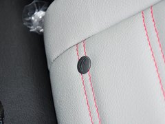 2014款 1.5L 手动 两驱舒适型 5座