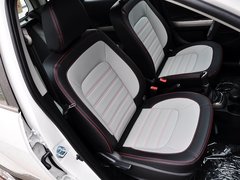 2014款 1.5L 手动 两驱舒适型 5座