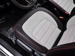 2014款 1.5L 手动 两驱舒适型 5座